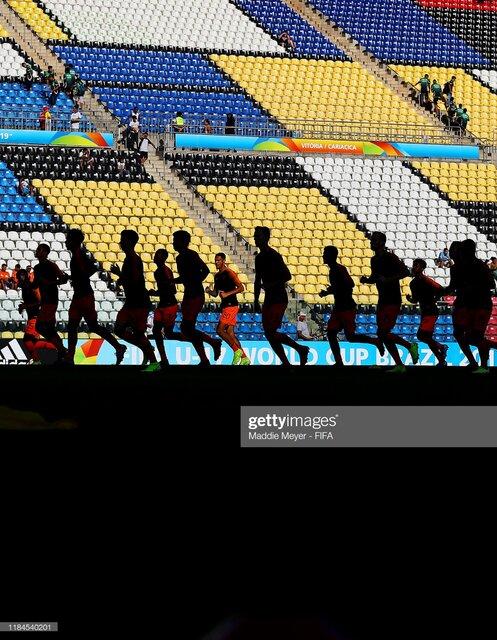 تصاویر رقابت های فوتبال زیر ۱۷ سال برزیل,عکس های رقابت های فوتبال در برزیل,تصاویر دیدار تیم آرژانتین و تاجیکستان