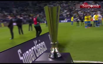 فیلم/ مراسم اهدای جام سوپرکلاسیکو به تیم ملی آرژانتین فیلم/ مراسم اهدای جام سوپرکلاسیکو به تیم ملی آرژانتین