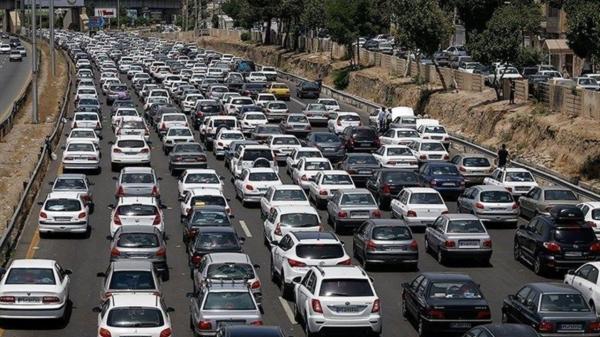 ترافیک در آزادراه قزوین-کرج-تهران,اخبار اجتماعی,خبرهای اجتماعی,وضعیت ترافیک و آب و هوا