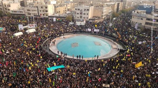 تجمع در میدان انقلاب,اخبار سیاسی,خبرهای سیاسی,اخبار سیاسی ایران