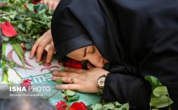 تصاویر تشییع پیکر شهدای سقوط هواپیمای اوکراینی در شهرهای مختلف ایران,عکس های تشییع پیکر شهدای سقوط هواپیمای اوکراینی،تصاویر خانواده های شهدای سقوط هواپیمای اوکراینی