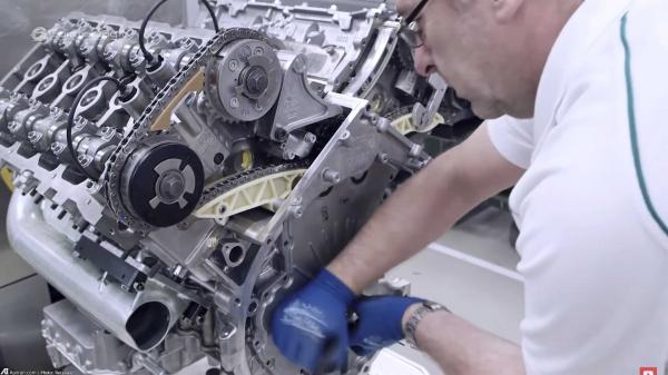 موتور خودروهای بنتلی,اخبار خودرو,خبرهای خودرو,مقایسه خودرو