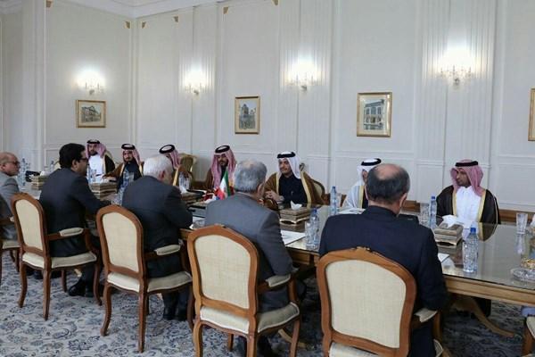 دیدار ظریف و وزیر خارجه قطر,اخبار سیاسی,خبرهای سیاسی,سیاست خارجی