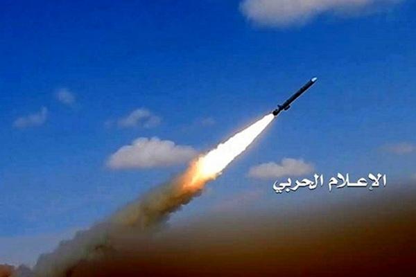 هیچ یک از نیروهای فرانسوی در اثر حمله موشکی آسیب ندیدهاند/لغو پروازهای فرانسه به ایران و عراق