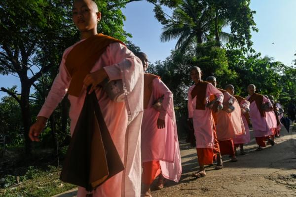 زندگی دختران راهبه در صومعه میانمار,اخبار جالب,خبرهای جالب,خواندنی ها و دیدنی ها