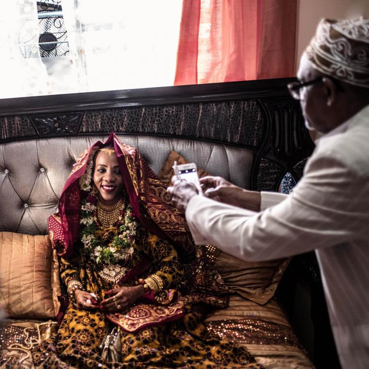 تصاویر عروسی در جزیره آفریقایی کومور,عکس های آداب و رسوم درجزیره آفریقایی کومور,تصاویر عروسی ها عجیب و غریب