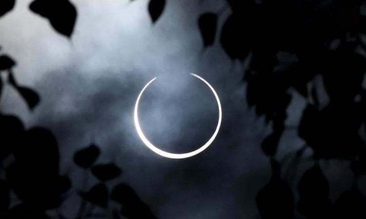 تصاویر خورشیدگرفتگی در ایران تصاویر خورشیدگرفتگی در ایران,عکس های خورشیدگرفتگی در ایران,تصاویر خورشیدگرفتگی حلقوی