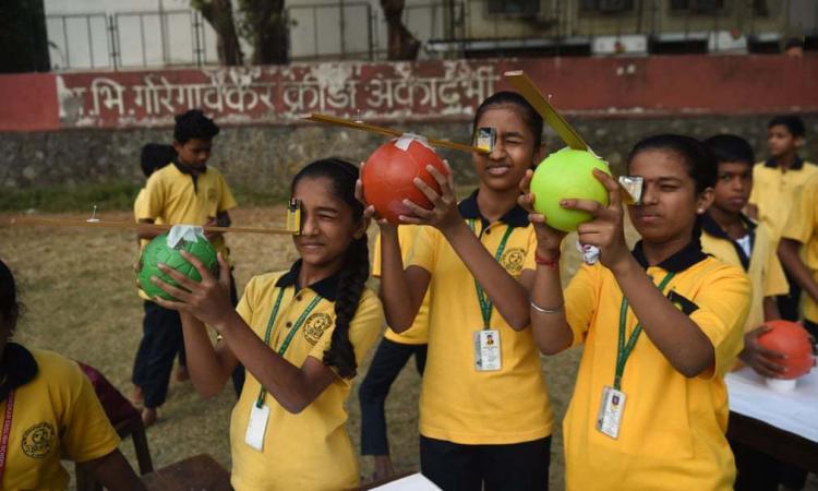 تصاویر خورشیدگرفتگی در ایران تصاویر خورشیدگرفتگی در ایران,عکس های خورشیدگرفتگی در ایران,تصاویر خورشیدگرفتگی حلقوی