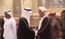 تصویری پرحاشیه از دیدار ولیعهد ابوظبی و پادشاه جدید عمان 