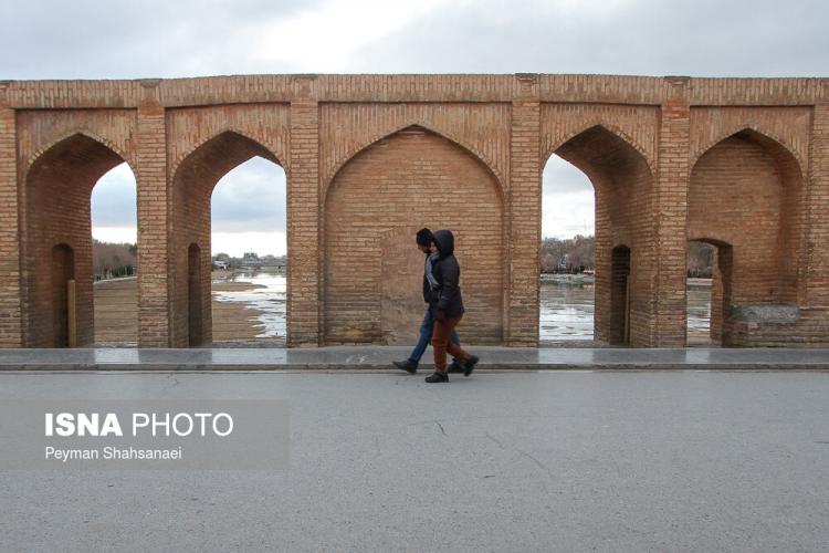تصاویر زاینده رود,عکس های جاری شدن آب در زاینده رود,تصاویر سی و سه پل اصفهان