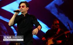 تصاویر اجرای محسن ابراهیم زاده در فجر,عکس های کنسرت محسن ابراهیم زاده,تصاویر سی و پنجمین جشنواره بین المللی موسیقی فجر