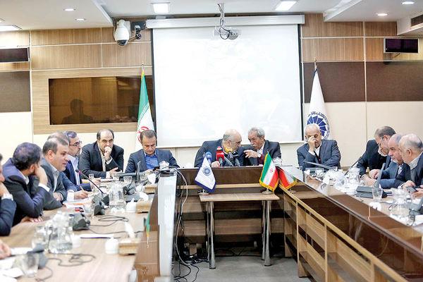 اعتراض بـه تبعیض مالیاتی اعتراض بـه تبعیض مالیاتی,اخبار اقتصادی,خبرهای اقتصادی,اقتصاد کلان