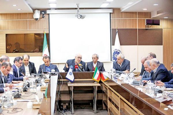 اعتراض بـه تبعیض مالیاتی اعتراض بـه تبعیض مالیاتی,اخبار اقتصادی,خبرهای اقتصادی,اقتصاد کلان