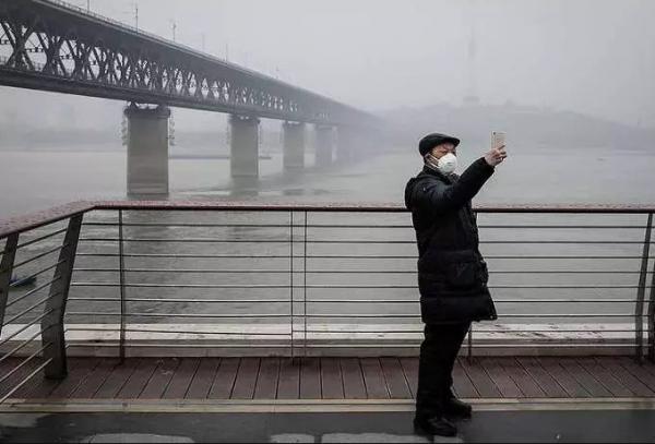 استفاده از ماسک برای محافظت در مقابل ویروس کرونا استفاده از ماسک برای محافظت در مقابل ویروس کرونا,اخبار پزشکی,خبرهای پزشکی,بهداشت