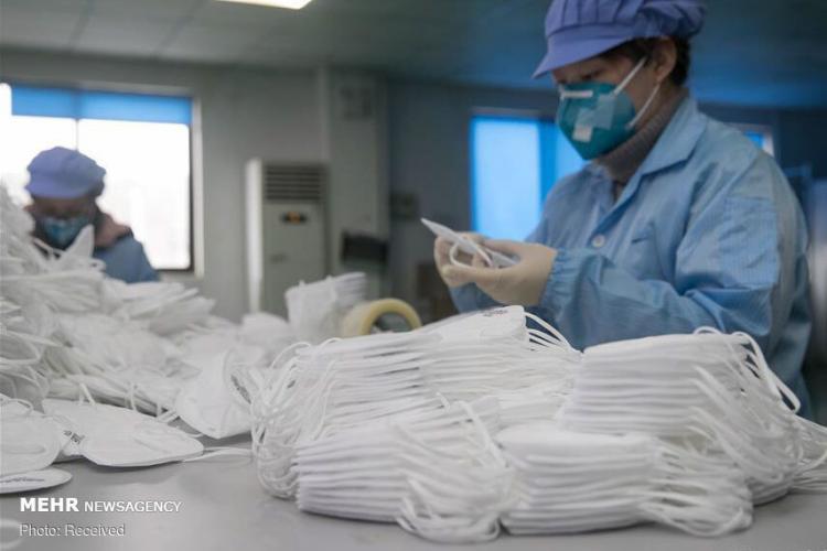 تصاویر کارخانه تولید ماسک در چین,عکس های کارخانه تولید ماسک در چین,تصاویر شیوع ویروس کرونا در چین