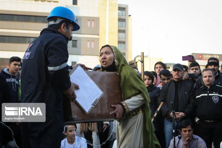 تصاویر نمایش مین در جشنواره بین‌المللی تئاتر فجر,عکس های نمایش مین در جشنواره بین‌المللی تئاتر فجر,تصاویر جشنواره تئاتر فجر