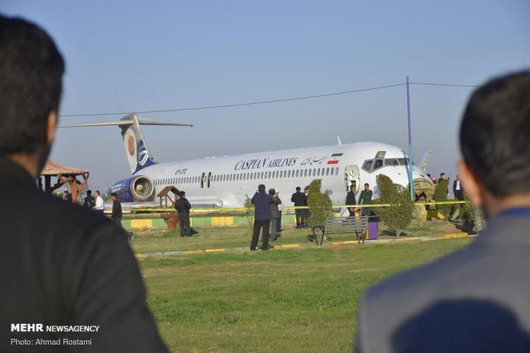تصاویر هواپیمای مسافری تهران به ماهشهر,عکس های سقوط هواپیمای مسافری تهران به ماهشهر,تصاویر حادثه هواپیمای تهران به ماهشهر