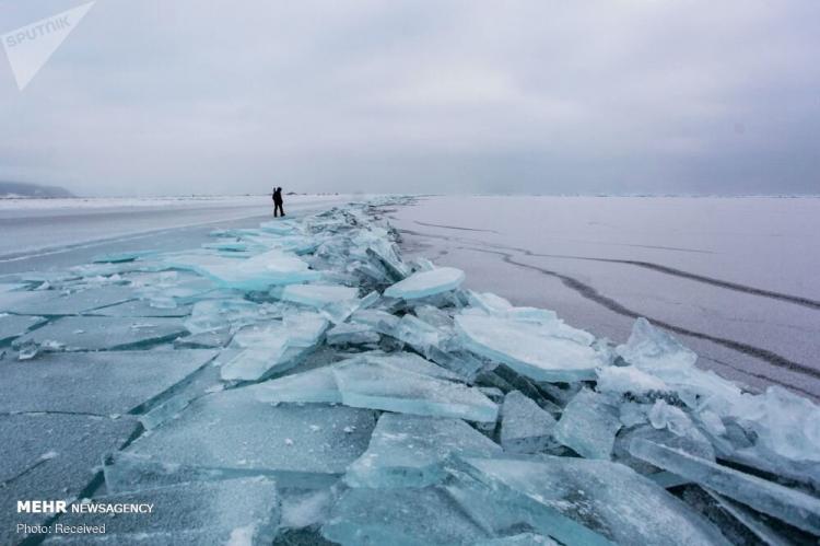 تصاویر دریاچه یخ زده بایکال,عکس های دریاچه یخ زده بایکال,تصاویر هفتمین دریاچه بزرگ جهان