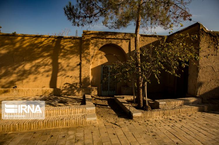 تصاویر تخت فولاد اصفهان,عکس های اصفهان,تصاویر آرامگاه در اصفهان