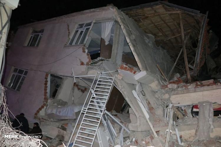 تصاویر زلزله ترکیه,عکس های زلزله ترکیه,تصاویر خسارات زمین لرزه ترکیه