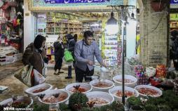 تصاویر خرید شب سال نو بدون توجه به شیوع کرونا,عکس های خرید شب سال نو,تصاویری از مردم ایران در حال خرید شب عید