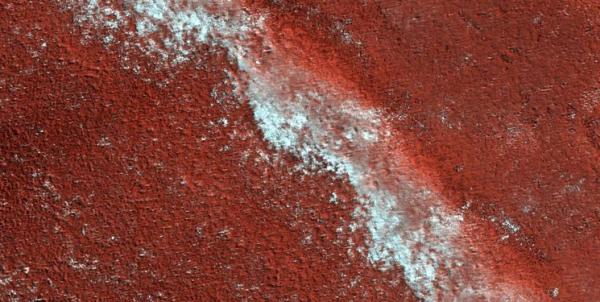 انتشار عکس جدیدی از یخ در مریخ,اخبار علمی,خبرهای علمی,نجوم و فضا