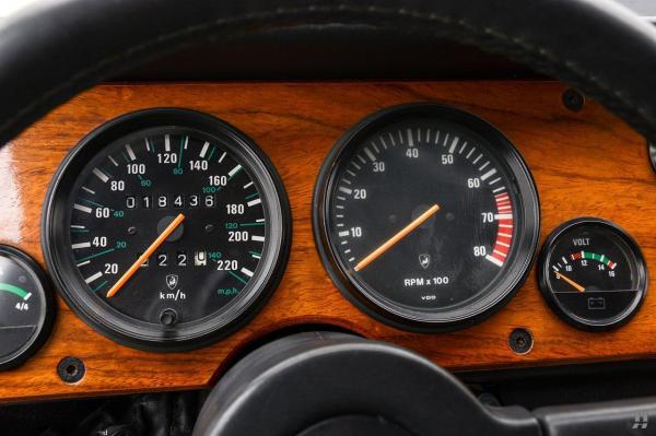 خودروی LM002 وانت لامبورگینی خودروی LM002 وانت لامبورگینی,اخبار خودرو,خبرهای خودرو,مقایسه خودرو