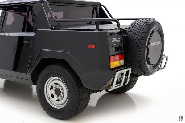 خودروی LM002 وانت لامبورگینی خودروی LM002 وانت لامبورگینی,اخبار خودرو,خبرهای خودرو,مقایسه خودرو