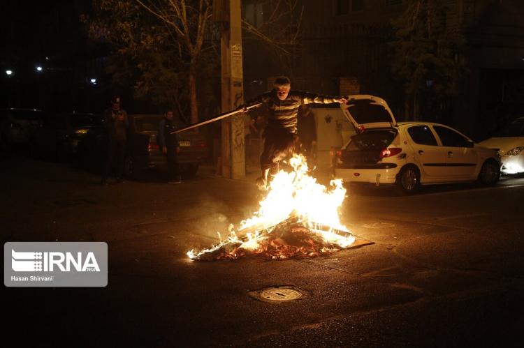 تصاویر چهارشنبه سوری در تهران,عکس های مراسم چهارشنبه سوری,تصاویر آتش بازی چهارشنبه سوری