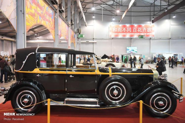 تصاویر نمایشگاه ماشین های کلاسیک در مسکو,عکس های نمایشگاه ماشین,تصاویر ماشین های کلاسیک در مسکو