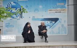 تصاویر ازدحام در دفاتر پیشخوان دولت,عکس های تجمع در مقابل دفاتر پیشخوان,تصاویر خرید سیمکارت برای وام