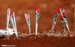 تصاویر دفن قربانیان کرونا در نقاط مختلف جهان,عکس های دفن قربانیان کرونا در نقاط مختلف جهان, تصاویر قربانیان کرونا