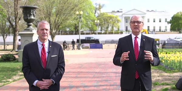 سناتور آمریکایی و مقامات سعودی سناتور آمریکایی و مقامات سعودی,اخبار اقتصادی,خبرهای اقتصادی,نفت و انرژی