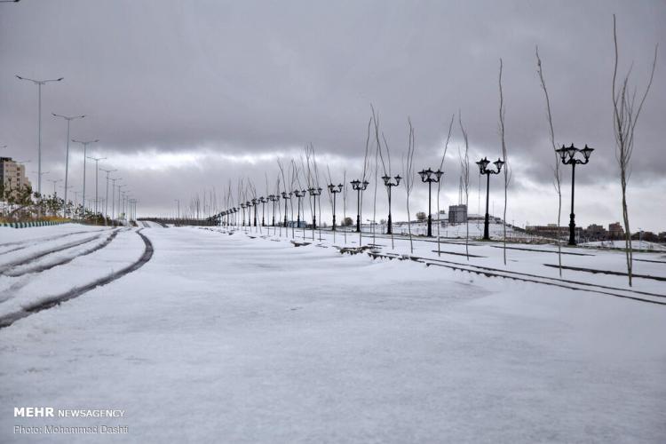 تصاویر بارش برف در اردبیل در 19 فرودین 99,عکس های بارش برف در اردبیل در 19 فرودین 99,تصاویر سفید پوش شدن اردبیل