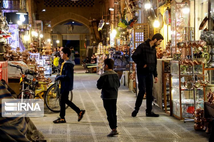 تصاویر میدان امام اصفهان,عکس های فاصله گذاری اجتماعی,تصاویر اصفهان