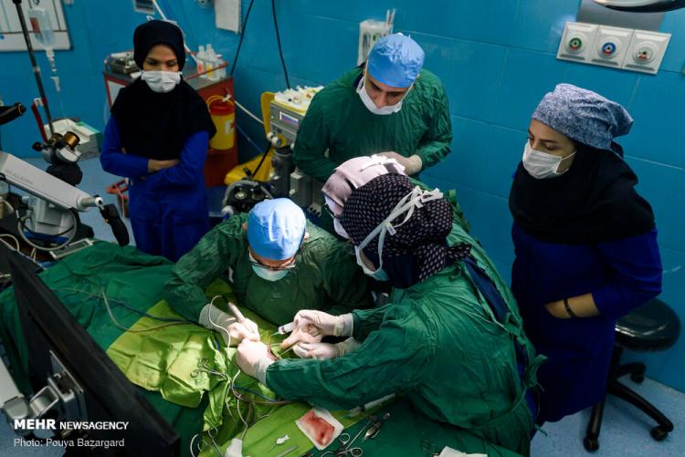 تصاویر نخستین جراحی کاشت حلزون شنوایی در شمال کشور,عکس های جراحی کاشت حلزون شنوایی,تصاویری از کاشت حلزون شنوایی گوش در ایران