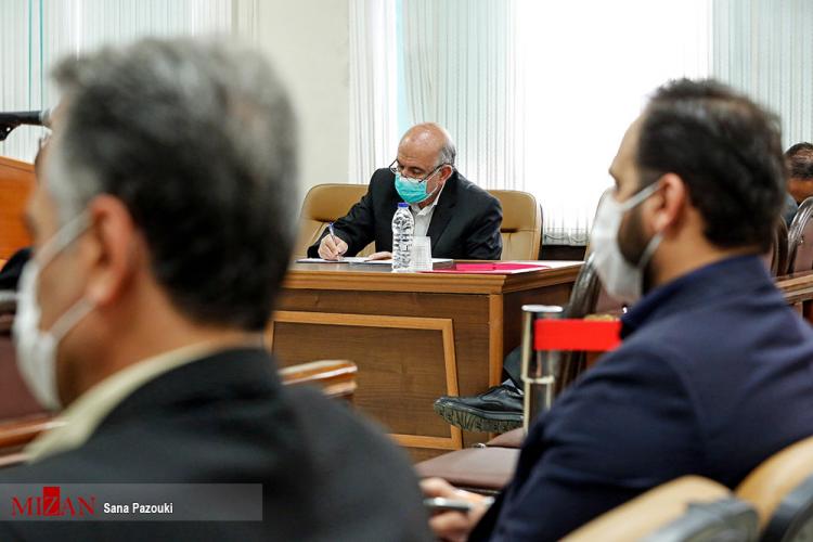 تصاویر نخستین جلسه دادگاه اخلال ارزی ۶۰ میلیون یورویی,عکس های دادگاه مفسدان اقتصادی,تصاویر دادگاه متهمان اخلال ارزی ۶۰ میلیون یورویی