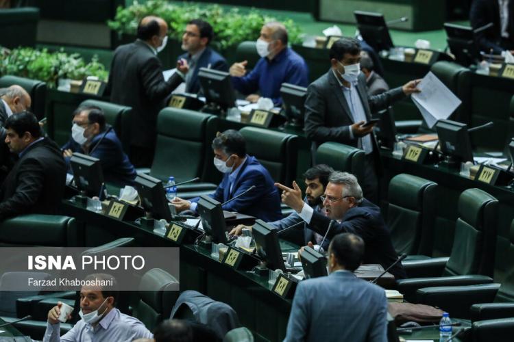 تصاویر جلسه علنی مجلس شورای اسلامی در تیر 99 تصاویر جلسه علنی مجلس شورای اسلامی در تیر 99,عکس های مجلس در تاریخ 3 تیر 99,تصاویری از نشست مجلس در 3 تیر