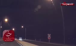 فیلم/ عبور یک شهاب سنگ در آسمان و روشن شدن هوا