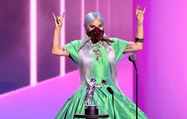 لیدی گاگا در مراسم VMA 2020,اخبار هنرمندان,خبرهای هنرمندان,موسیقی