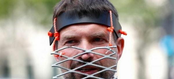 تظاهرات علیه محدودیت های کرونایی