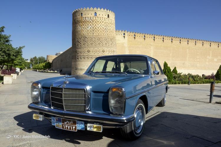 تصاویر نمایشگاه خودرو‌های کلاسیک در شیراز,عکس های نماشگاه خودروی شیراز،تصاویر عکس های ماشین در شیراز