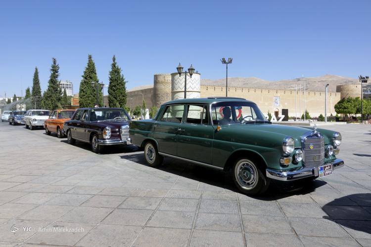 تصاویر نمایشگاه خودرو‌های کلاسیک در شیراز,عکس های نماشگاه خودروی شیراز،تصاویر عکس های ماشین در شیراز
