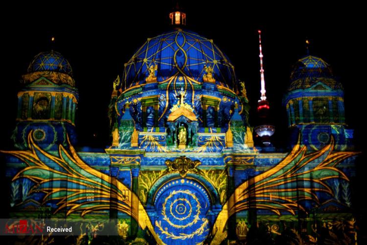 تصاویر جشنواره نور در برلین,عکس های جشنواره نور در آلمان,تصاویر جشنواره سالانه ی نور برلین
