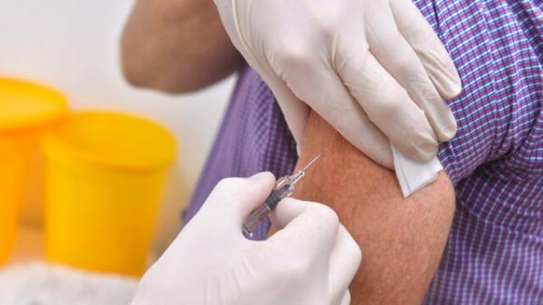 تزریق واکسن بیماری آنفولانزا برای افراد در معرض خطر