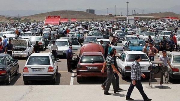 قیمت خودروها در بازار هر روز افزایش مییابد/ ورود پراید ۱۳۱ به کانال ۱۰۰ میلیون تومانی
