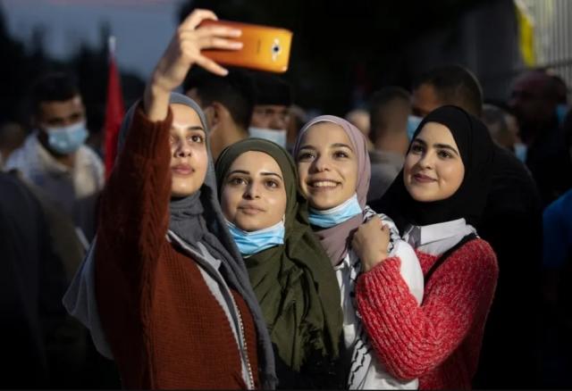 تصاویر روز بیست و دوم آبان 99,عکس های دیدنی 22 آبان 99,تصاویر روز 12 نوامبر 2020