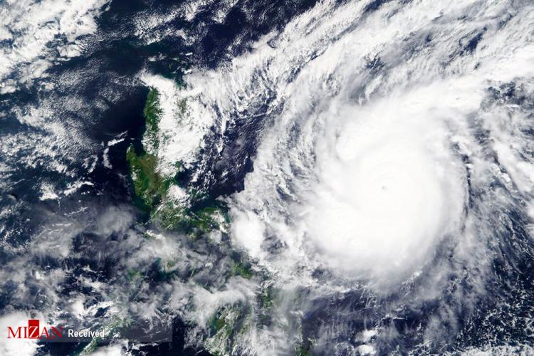 تصاویر طوفان در فیلیپین,عکس های طوفان 1 نوامبر در فیلیپین,تصاویر طوفان گونی در فیلیپین