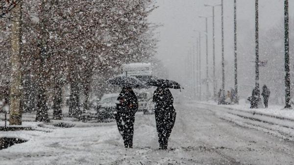 وضعیت آب و هوای کشور در آذر 99,بارش باران و برف
