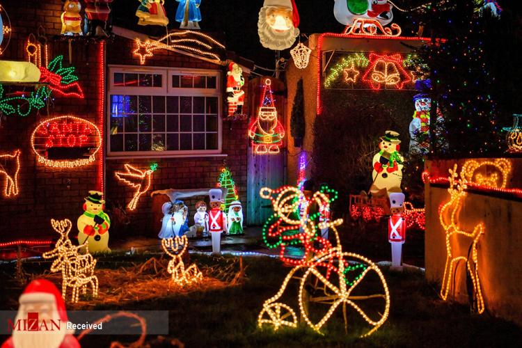 تصاویر کریسمس در جهان,عکس های کریسمس 2021,تصاویر نورپردازی‌های زیبا منازل در آستانه کریسمس